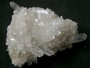 Bergkristall aus SiO_2